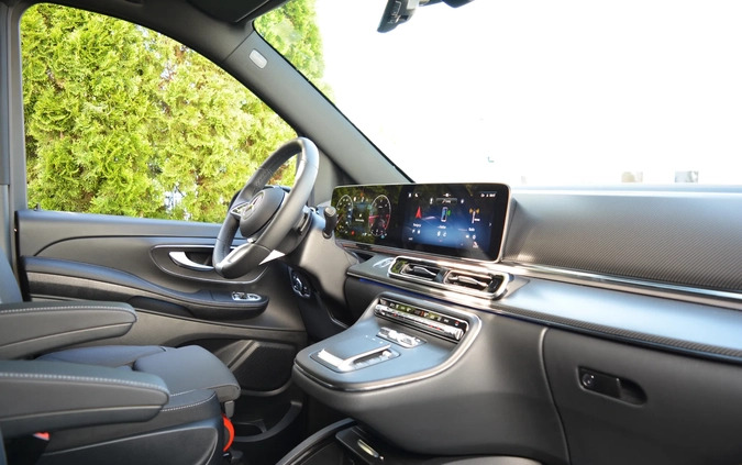Mercedes-Benz Klasa V cena 436899 przebieg: 5, rok produkcji 2024 z Biecz małe 407